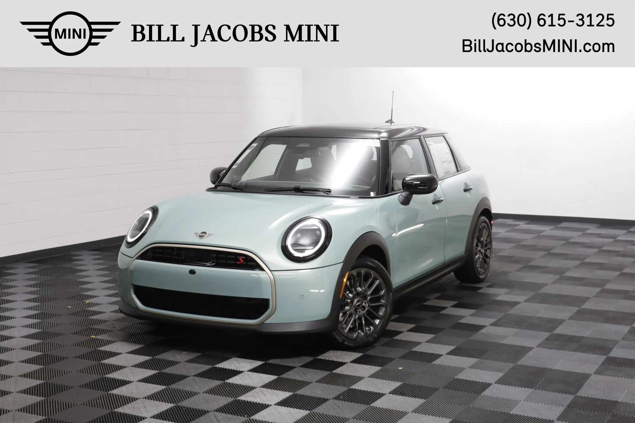 New 2027 Green Metallic MINI  image 1