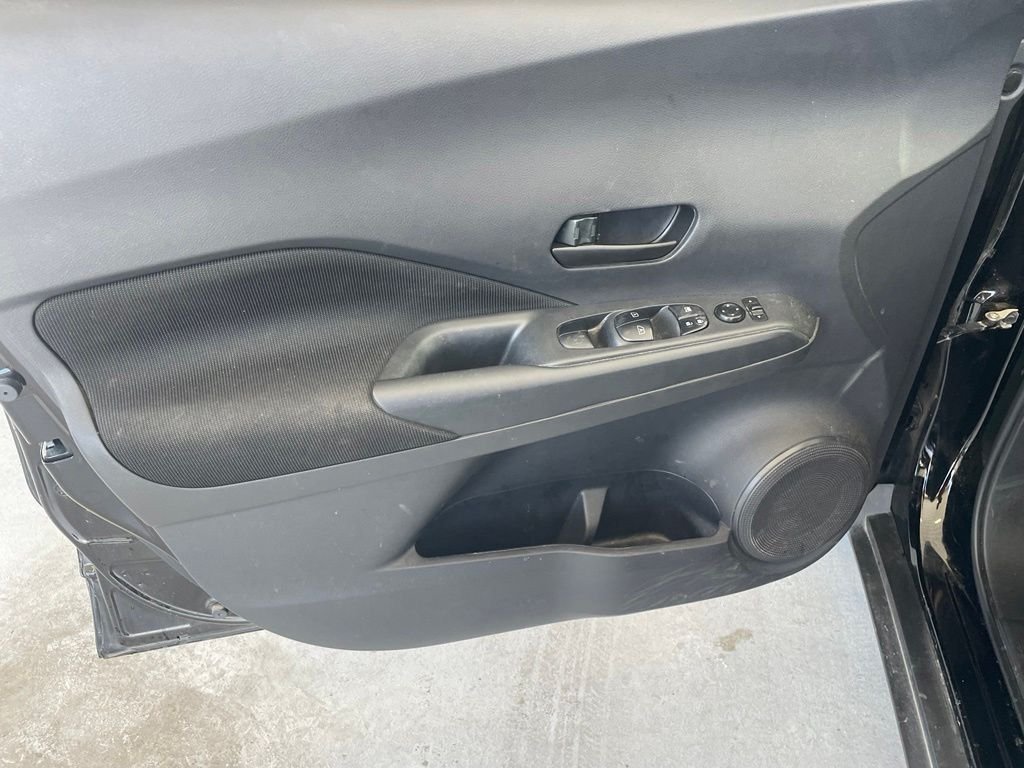 Certified Used 2025 Black Nissan S image 9