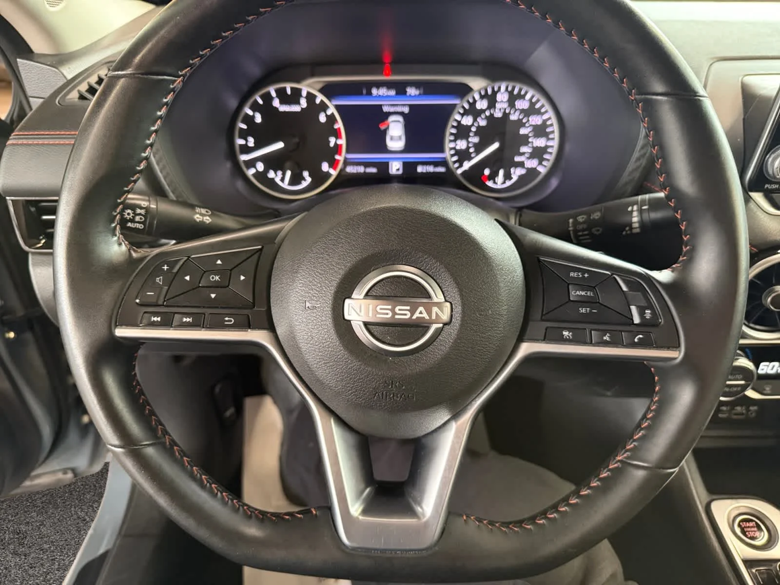 Used 2025 Atlantic Gray Metallic/Super Black Nissan SR image 13