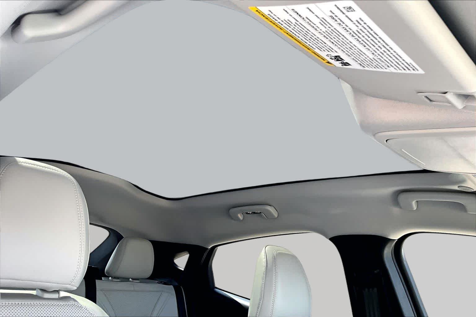 Used 2023 Star White Metallic Tri-Coat Ford Premium image 13