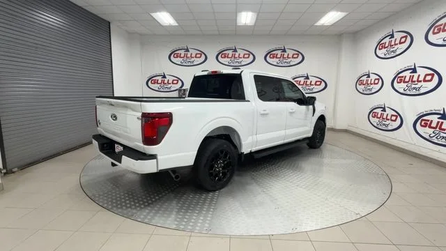 New 2026 Oxford White Ford XLT image 12