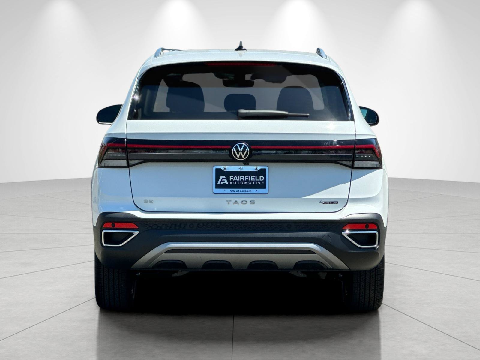 New 2026 Pure White Volkswagen SE image 4