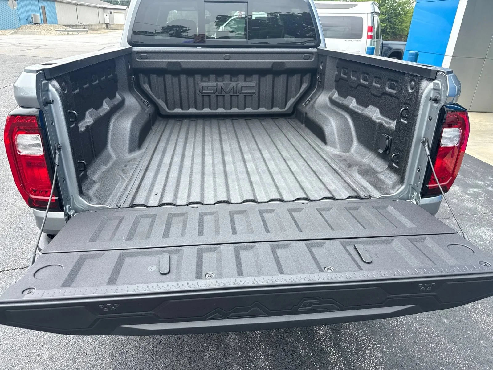2026 GMC Canyon Elevation - Photo 18