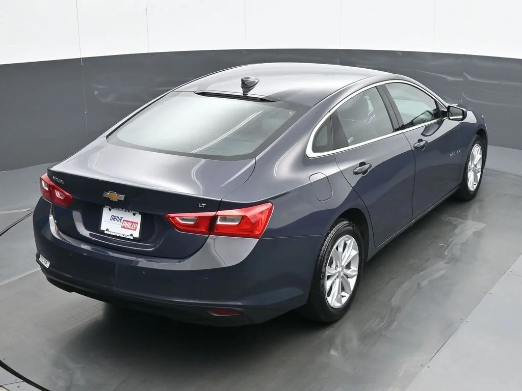 Used 2025 Black Chevrolet LT image 21