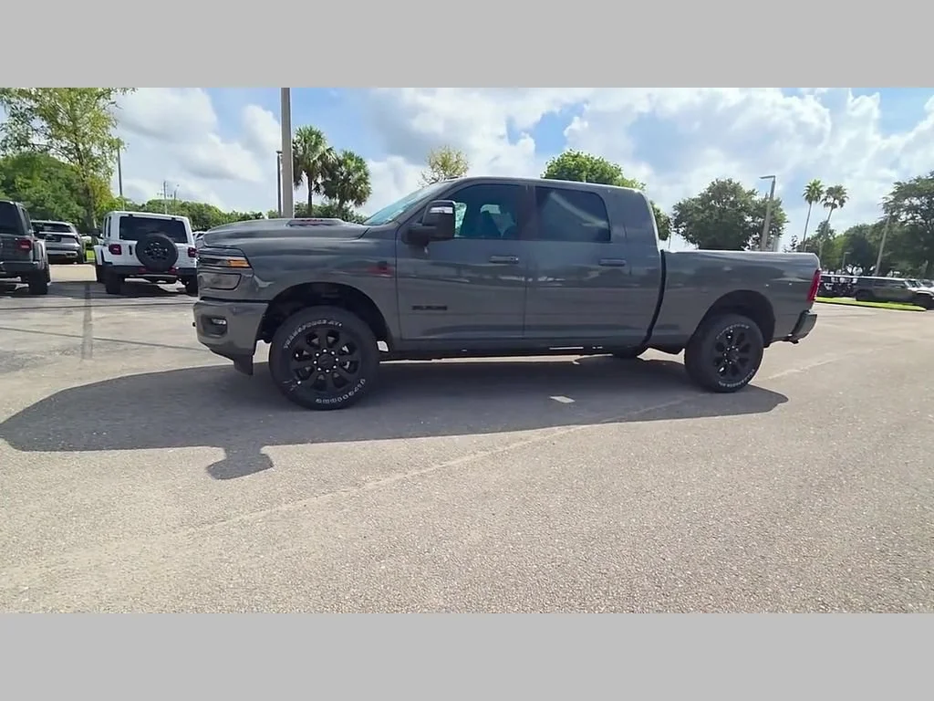 New 2026 Ceramic Gray Clear-Coat Exterior Paint RAM Laramie image 37