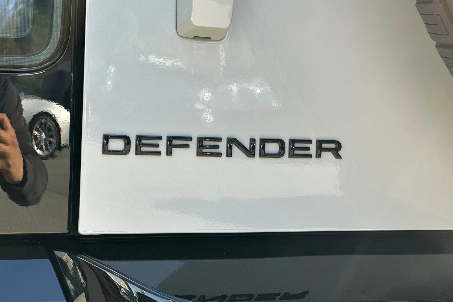 New 2026 BORASCO GREY Land Rover X-Dynamic SE image 12