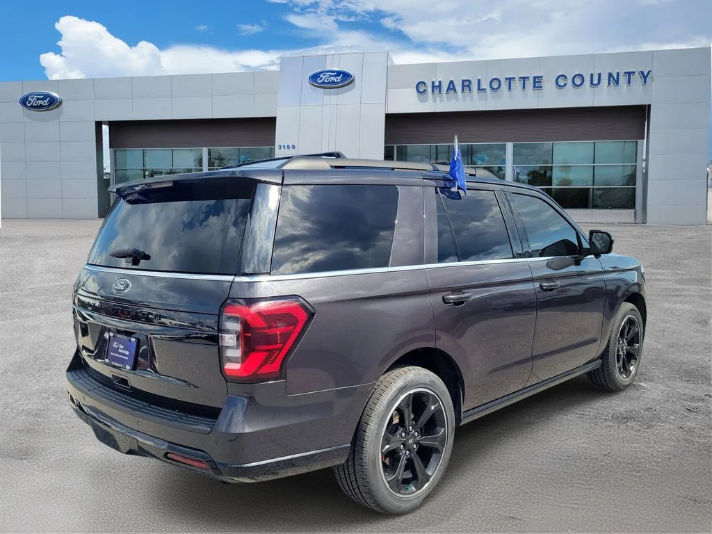 Certified Used 2024 Gray Ford Limited image 5