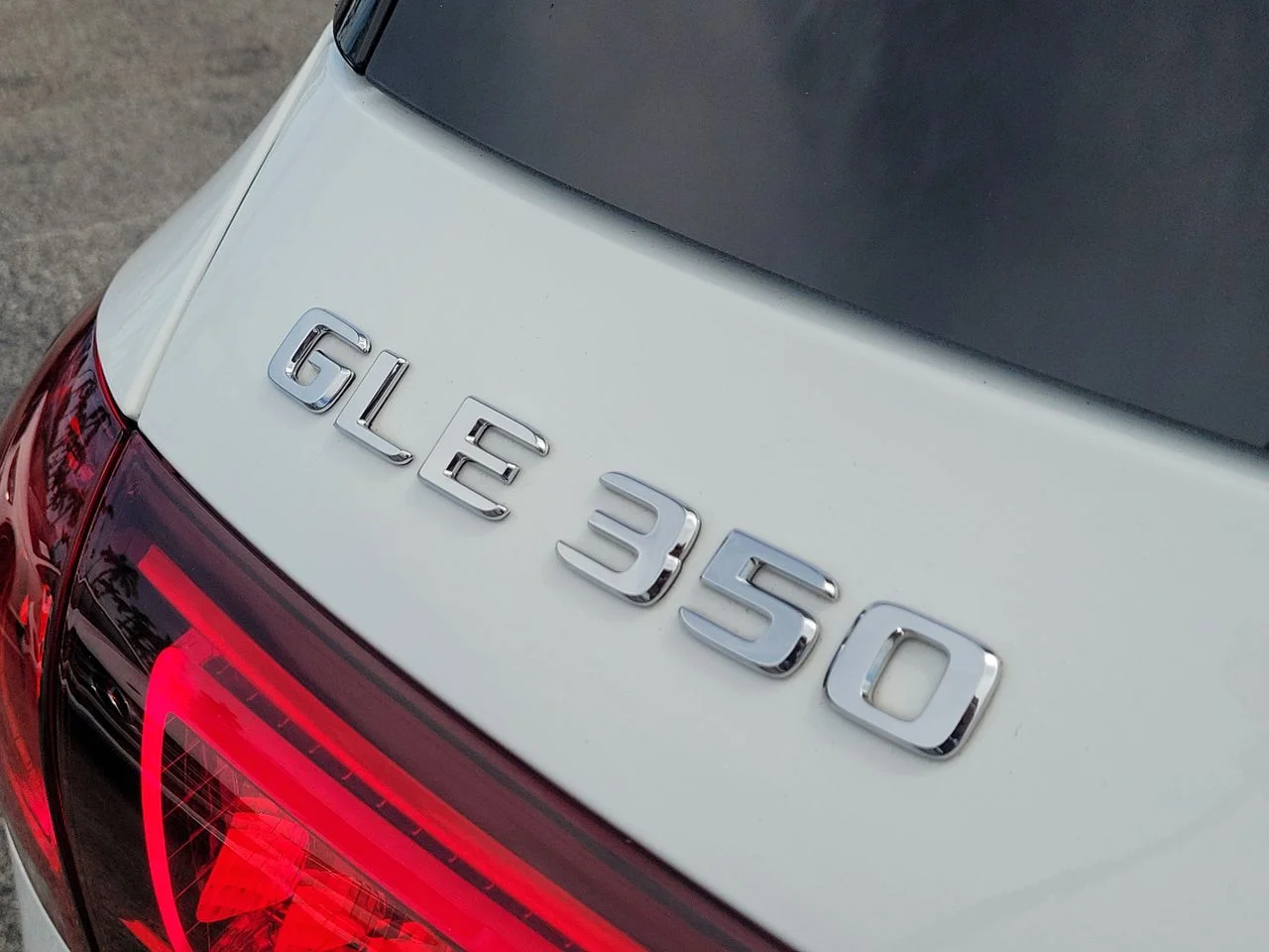 Certified Used 2022  Mercedes-Benz GLE 350 image 7
