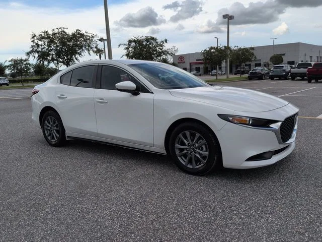 Used 2025 White Mazda 2.5 S Base image 2