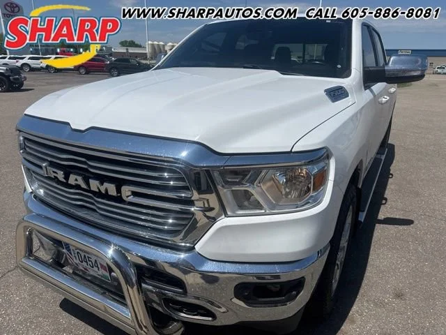 2021 RAM 1500 Big Horn/Lone Star 4x4 Crew Cab 5'7's photo