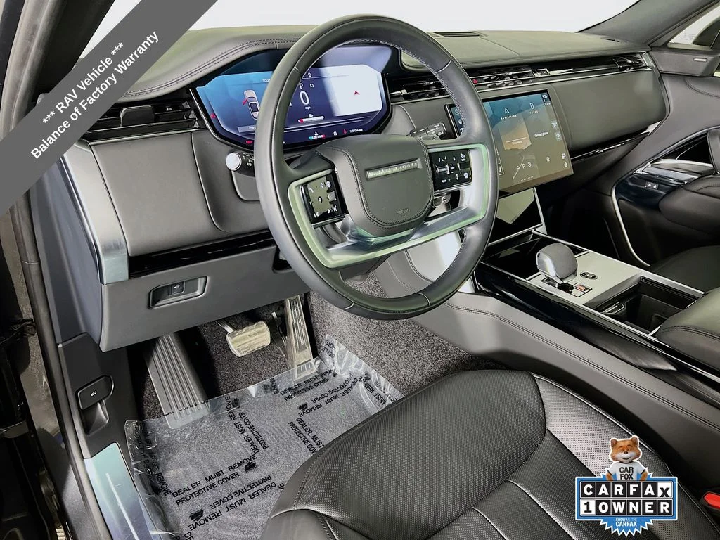 Used 2024 Carpathian Gray Premium Metallic Land Rover SE image 9