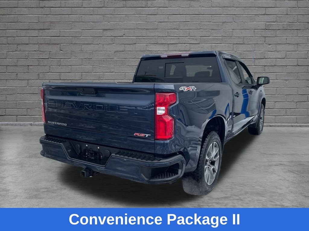 Used 2022 Blue Chevrolet RST image 9
