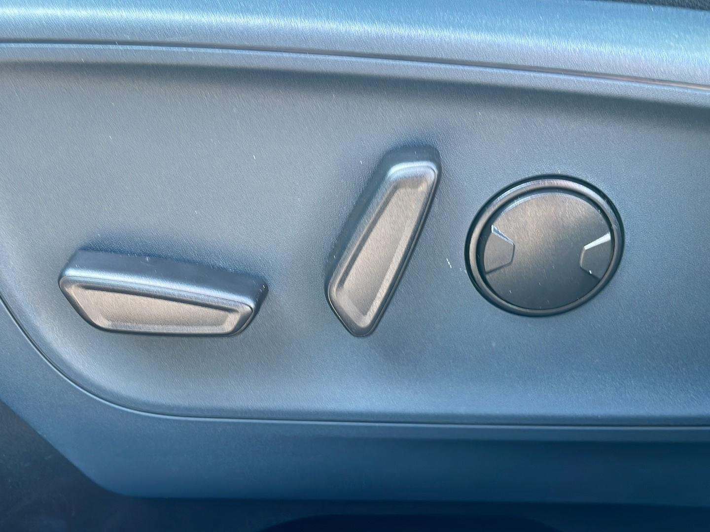 New 2026 Velocity Blue Ford XLT image 41