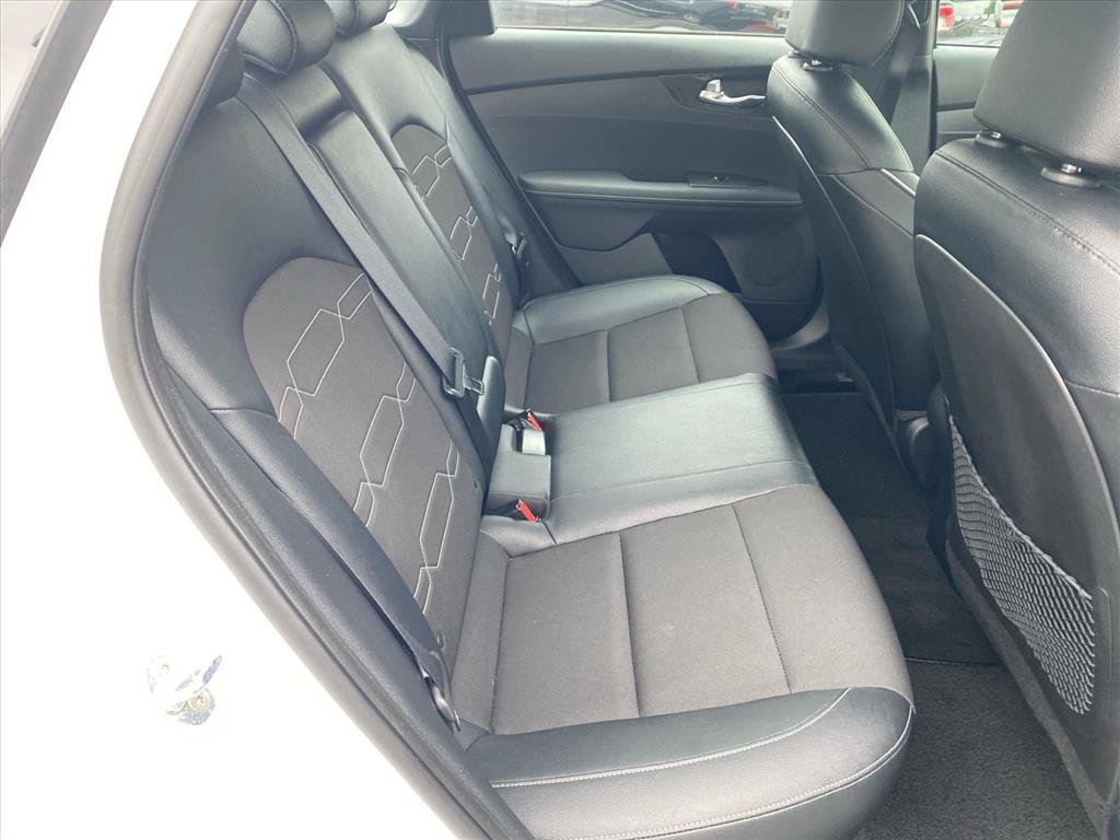 Certified Used 2023 Snow White Pearl Kia GT-Line image 25