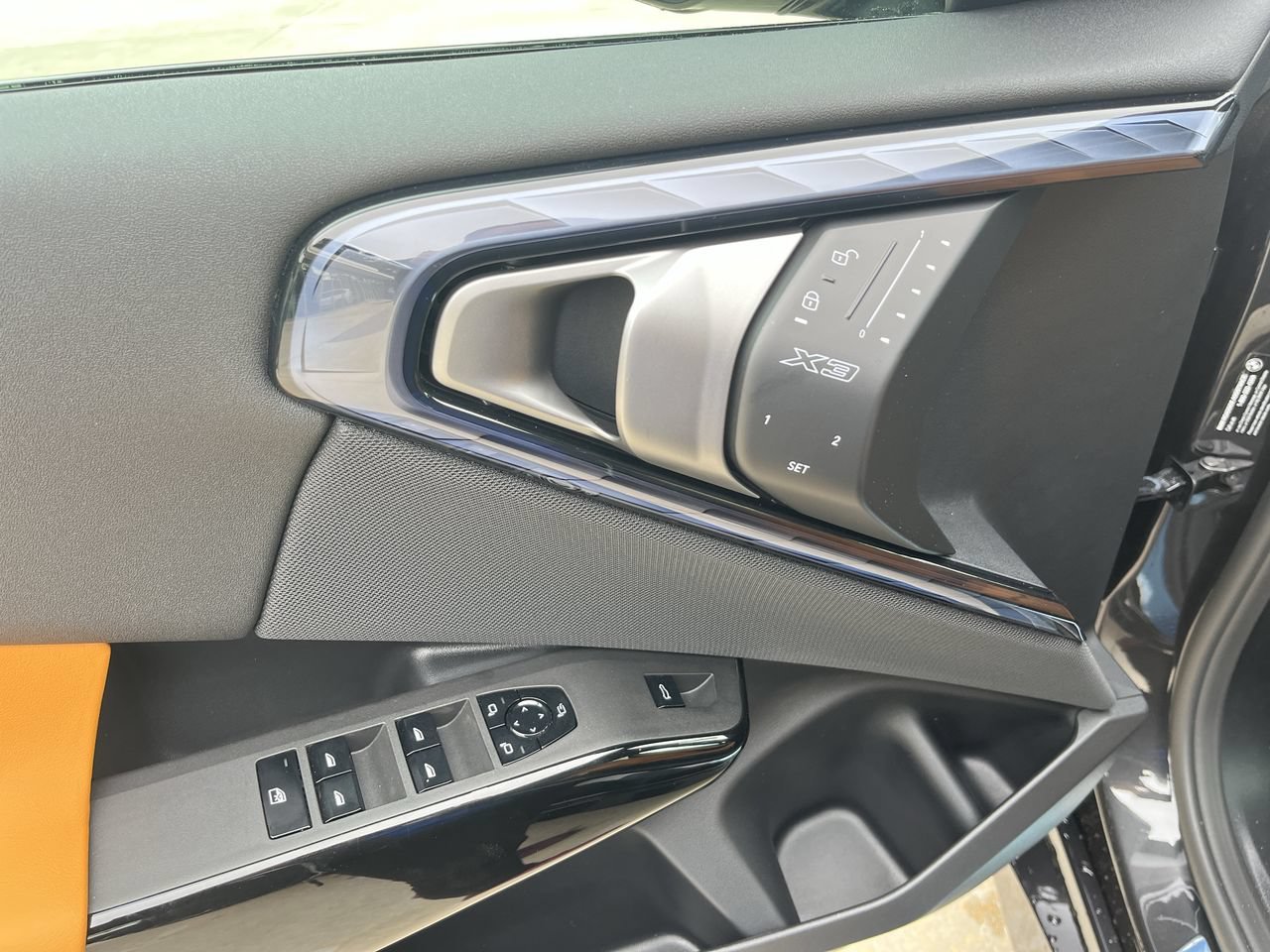 Used 2026 Dark Graphite Metallic BMW 30 xDrive image 19