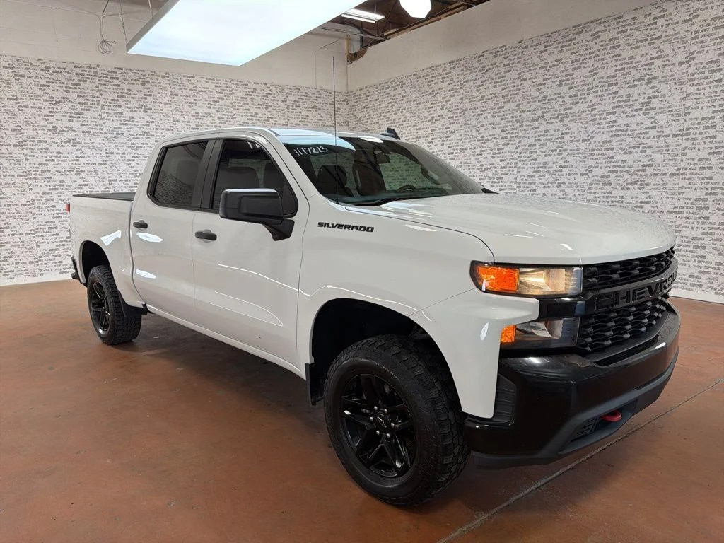 Used 2021 Summit White Chevrolet Custom Trail Boss image 1