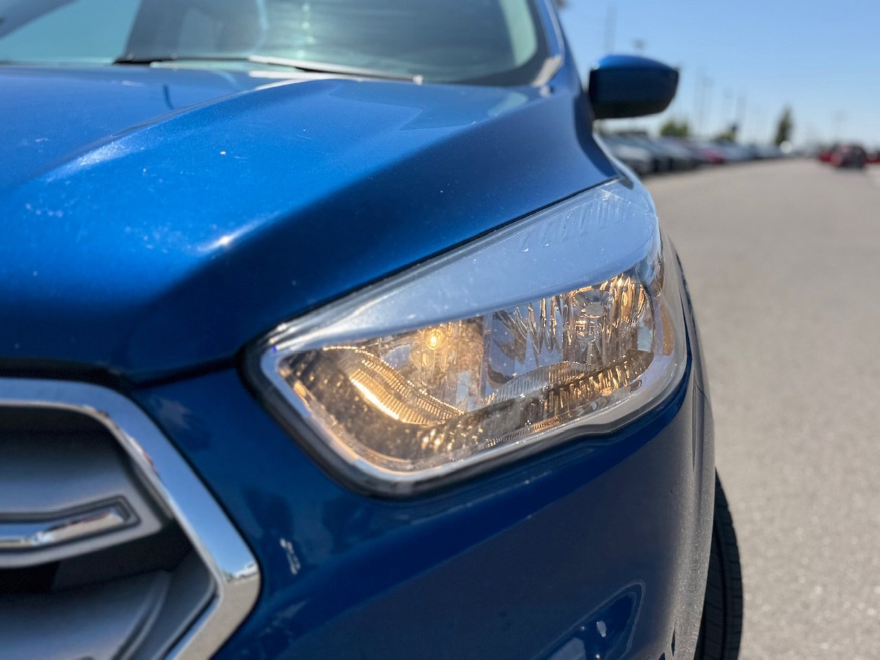 Used 2018 Lightning Blue Metallic Ford SE image 49