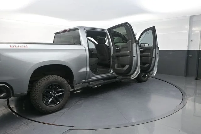Used 2025 Gray Chevrolet Custom Trail Boss image 45