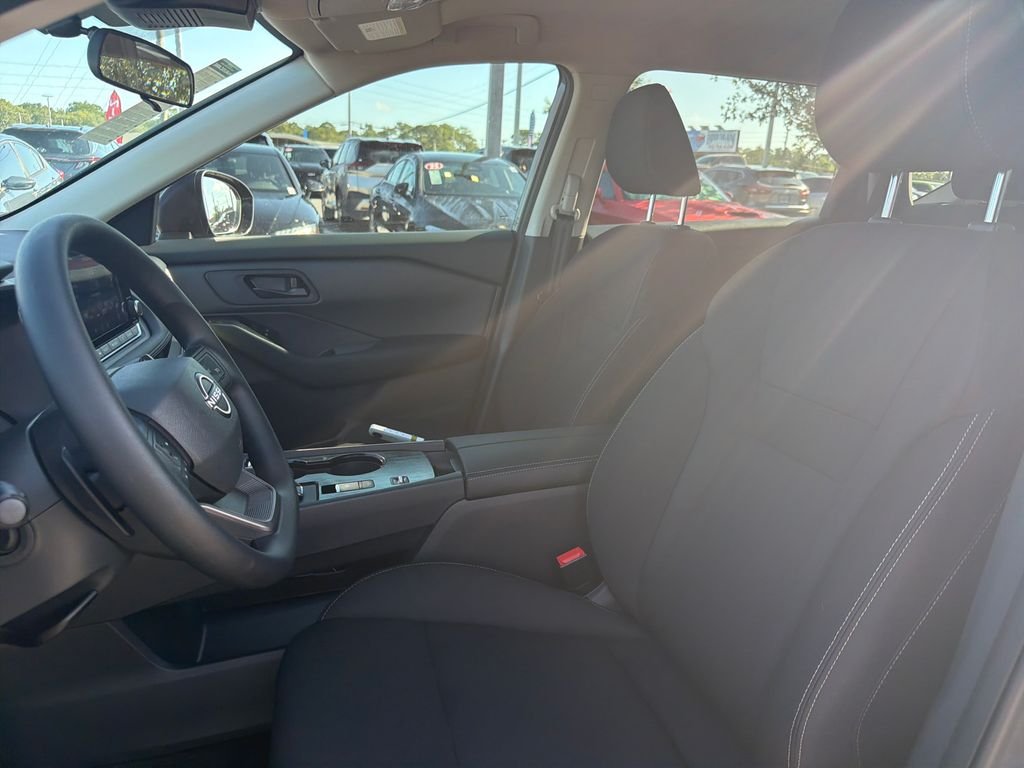 New 2026 Gray Nissan S image 18
