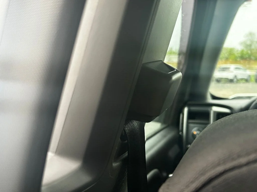Used 2018 White Chevrolet LT image 32