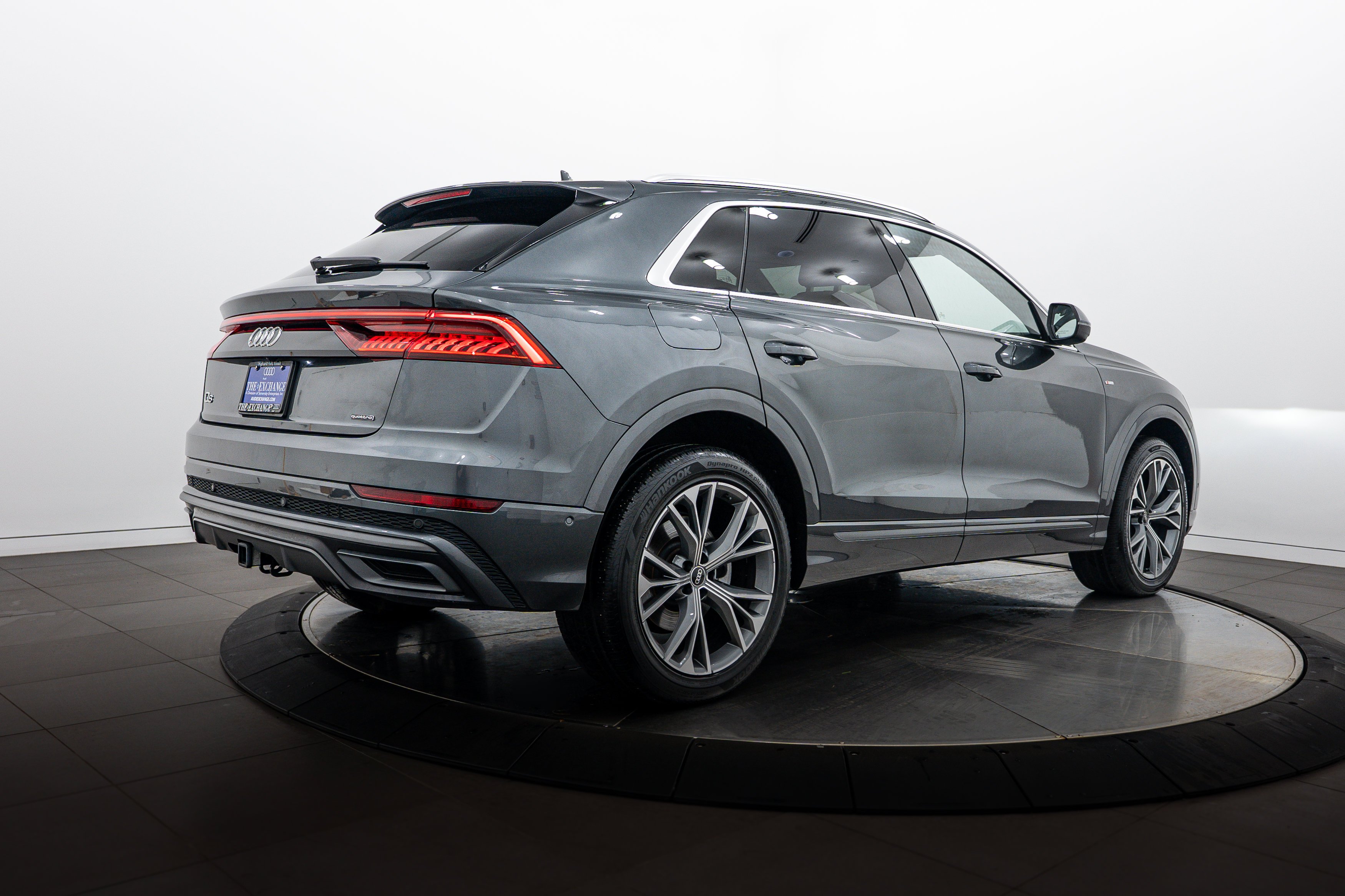 Used 2021 Daytona Gray Pearl Effect Audi Premium Plus image 4