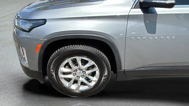 Used 2023 STERLING GRAY METALLIC Chevrolet LS image 36