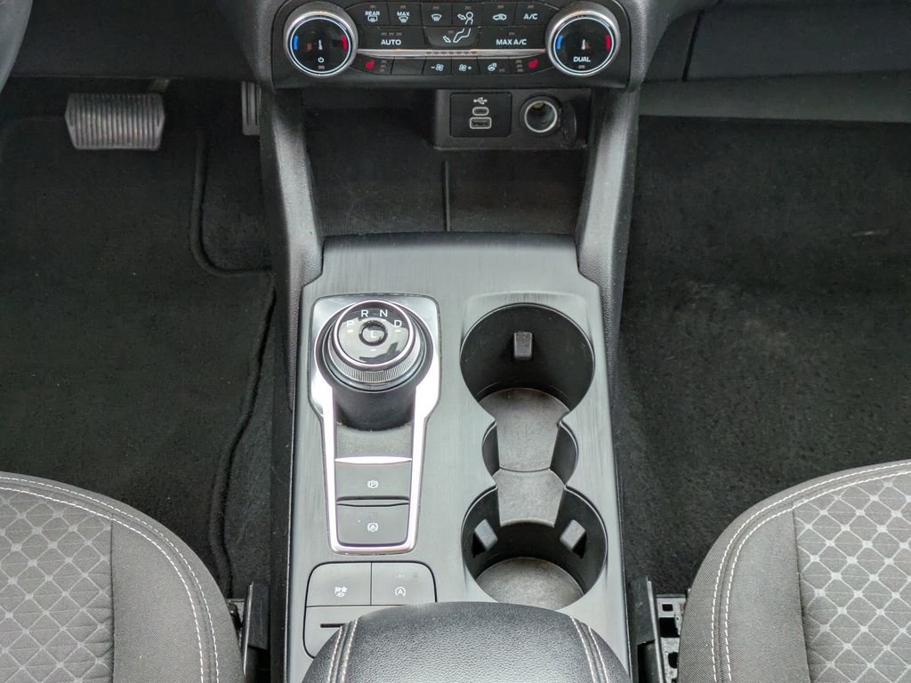 Used 2024 Silver Ford Active image 21