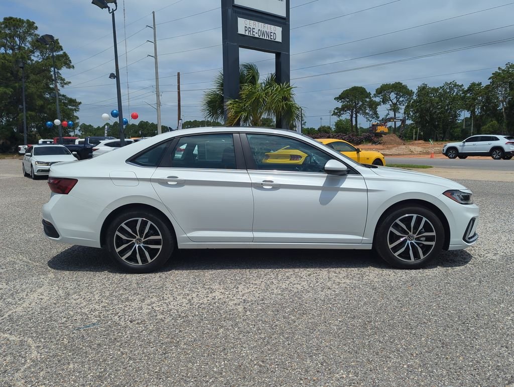 New 2026 White Volkswagen 1.5T SE image 8