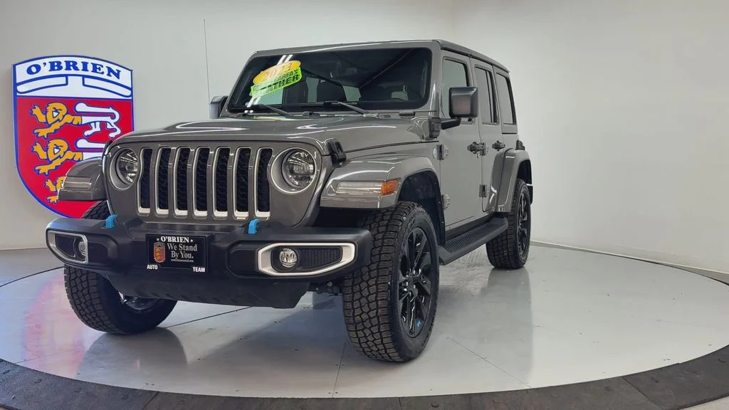 Used 2023 Gray Clearcoat Jeep Sahara 4xe image 9