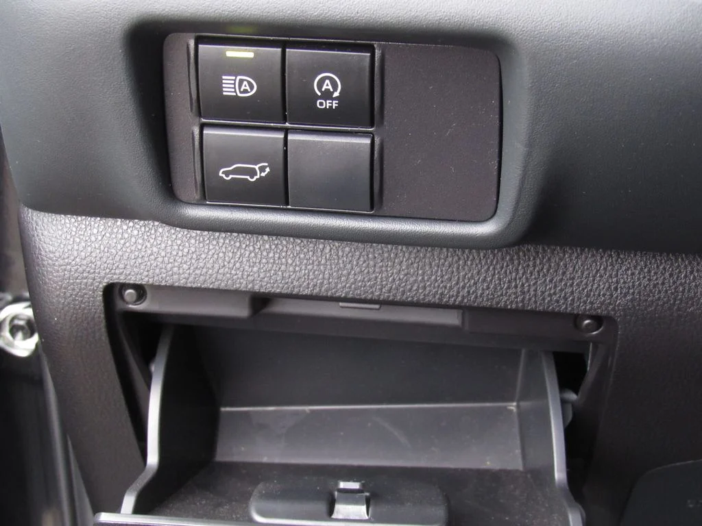 2025 Toyota Highlander XSE - Photo 35