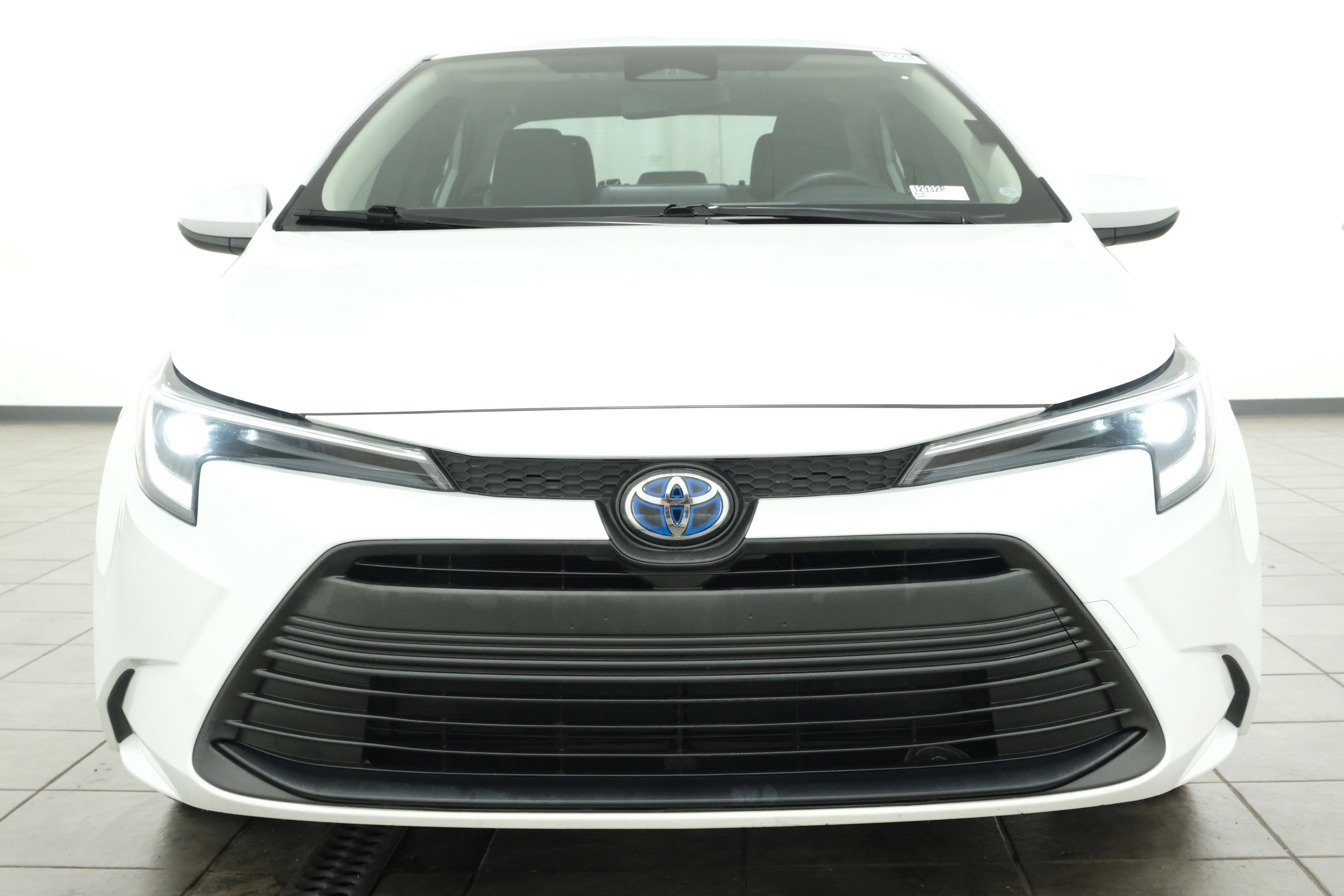 2024 Toyota Corolla LE - Photo 8