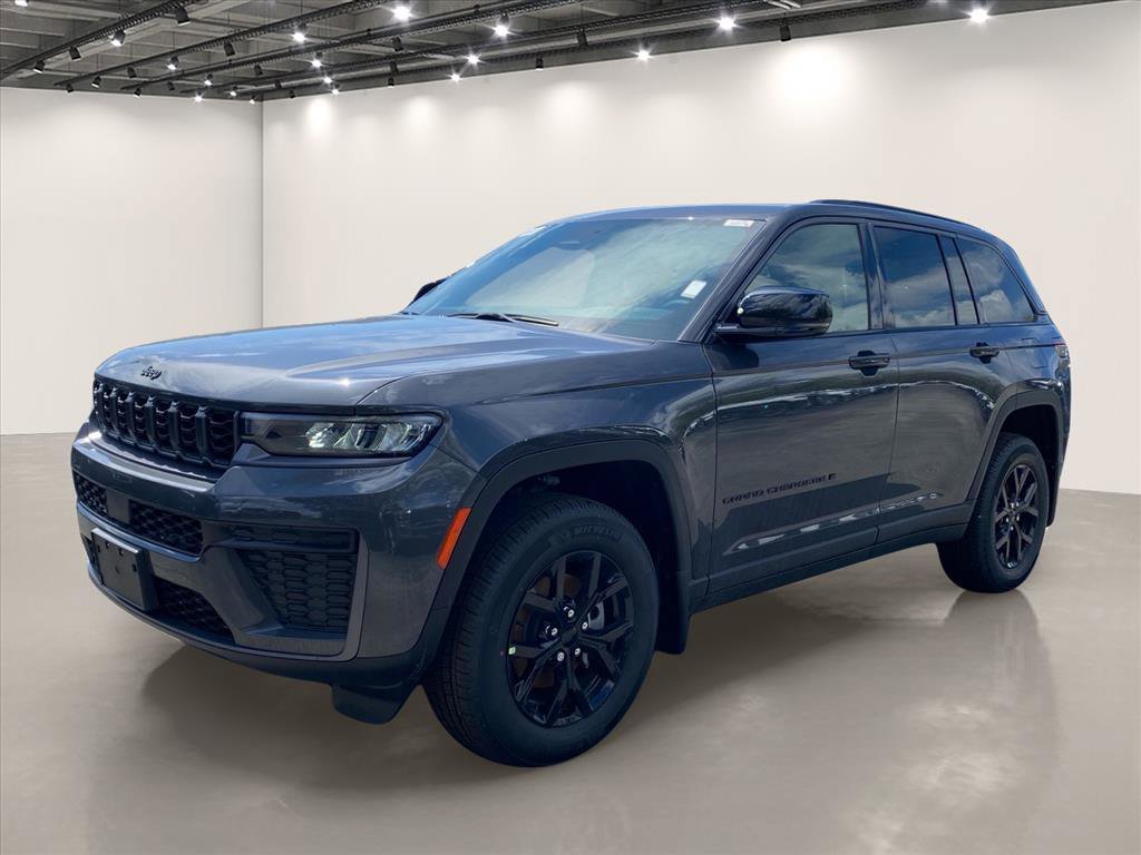 New 2026 Baltic Gray Metallic Clear-Coat Exterior Paint Jeep Altitude image 2