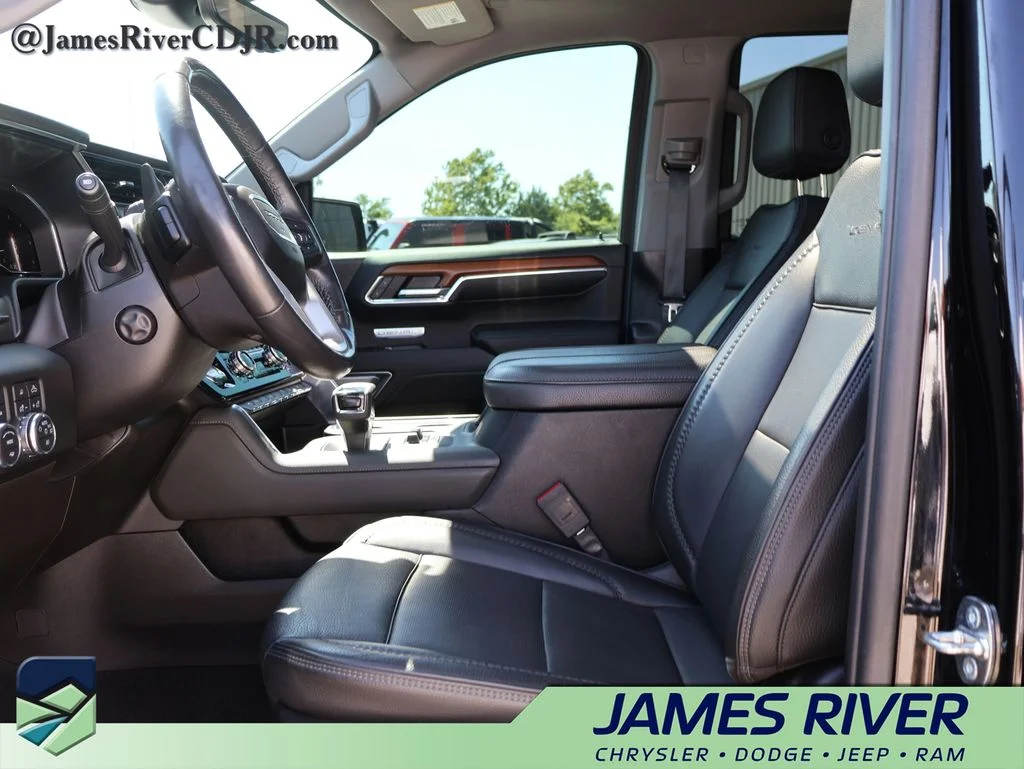 Used 2023 Black GMC Denali image 22