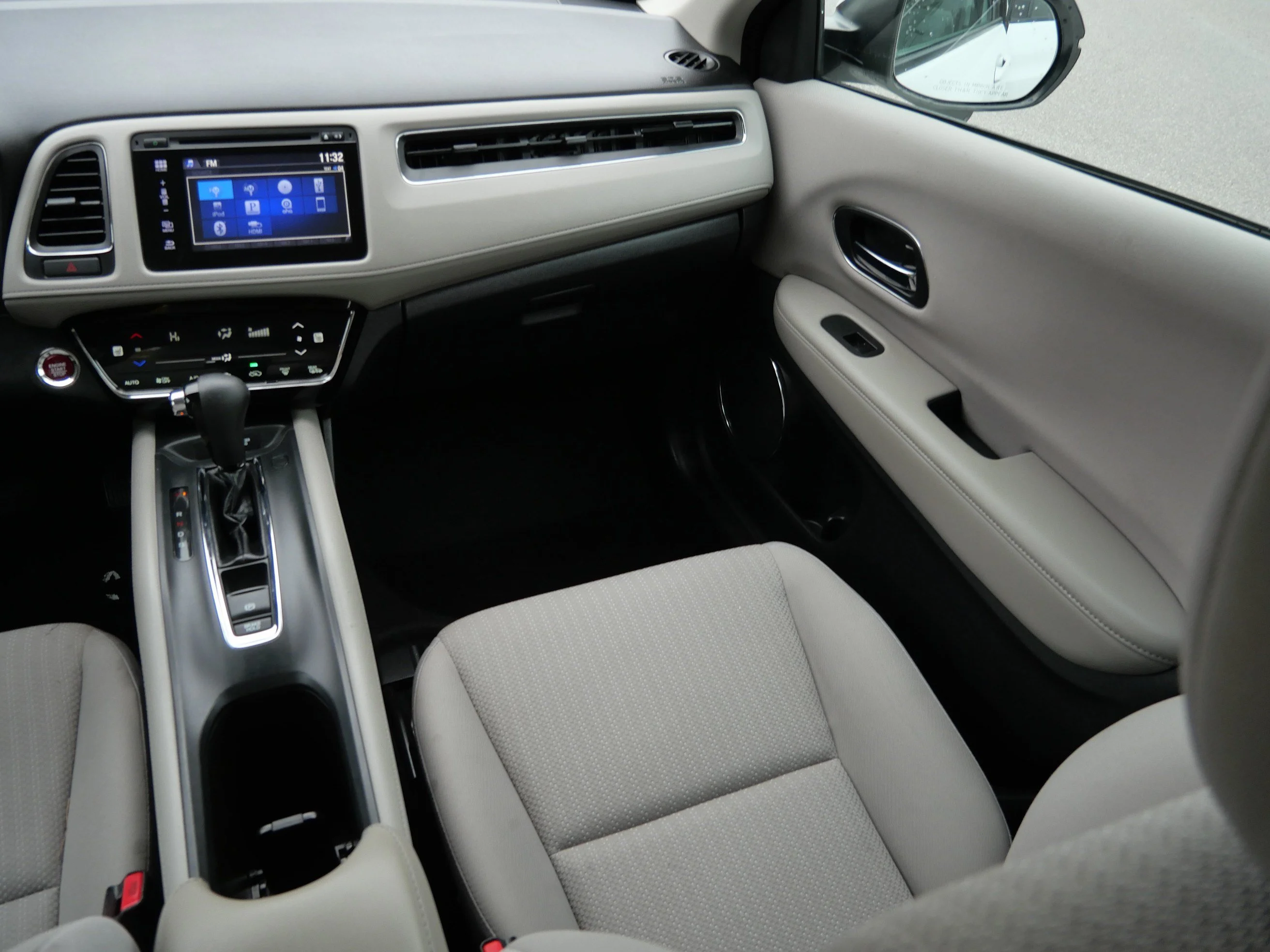 Used 2016 White Orchid Pearl Honda EX image 11