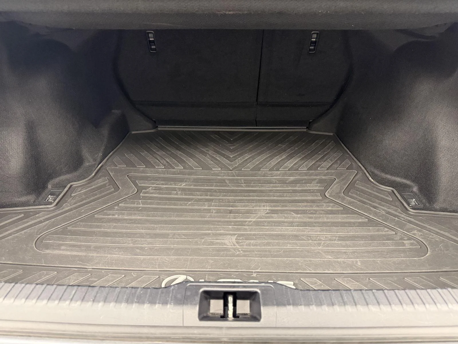 Used 2023 Iridium Lexus IS 350 F SPORT image 16