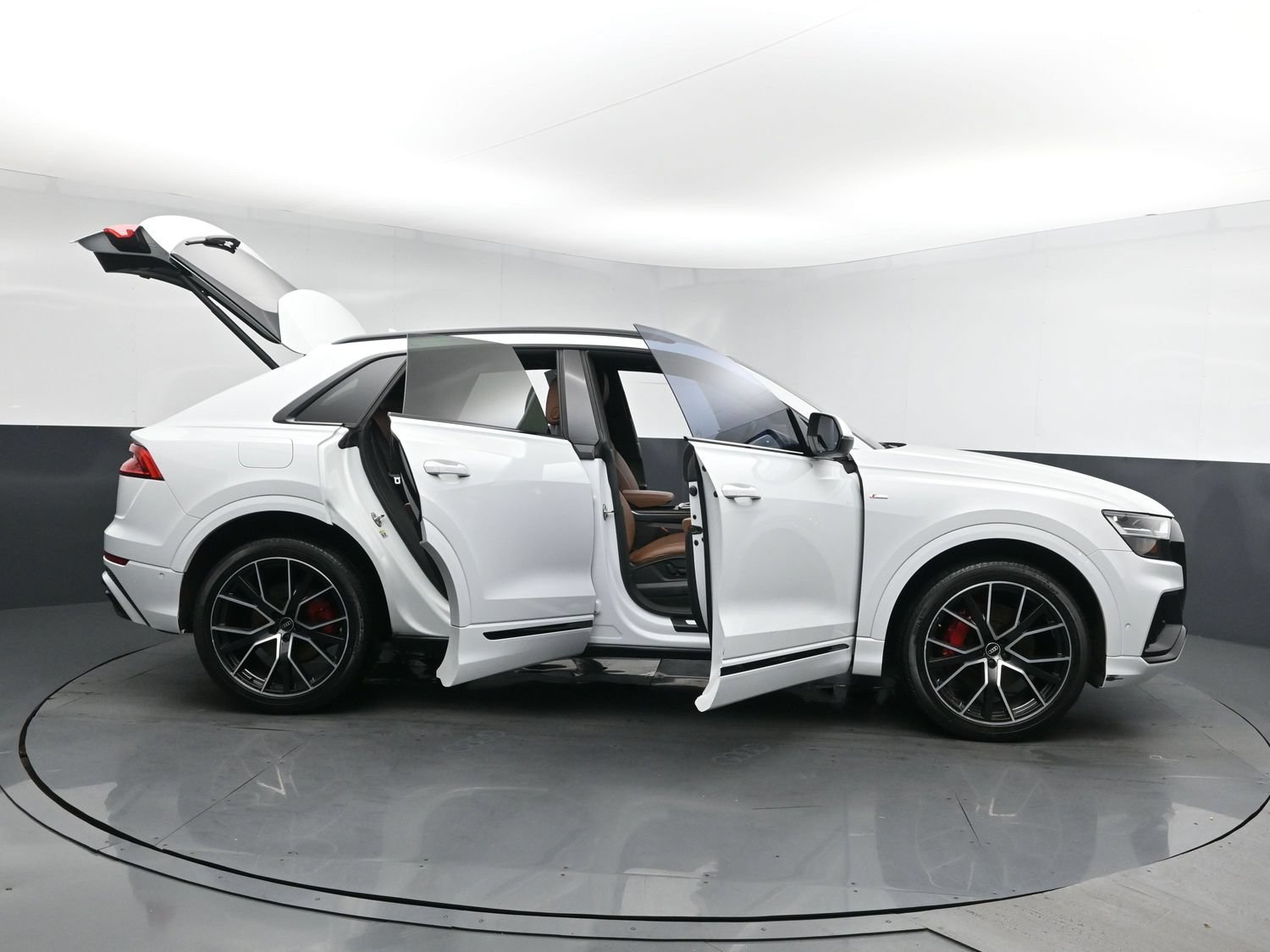 Used 2021 White Audi Premium Plus image 26