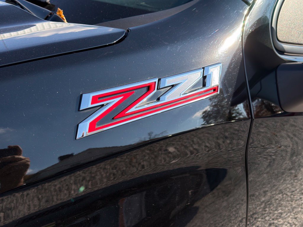 Used 2019 Black Chevrolet RST image 3