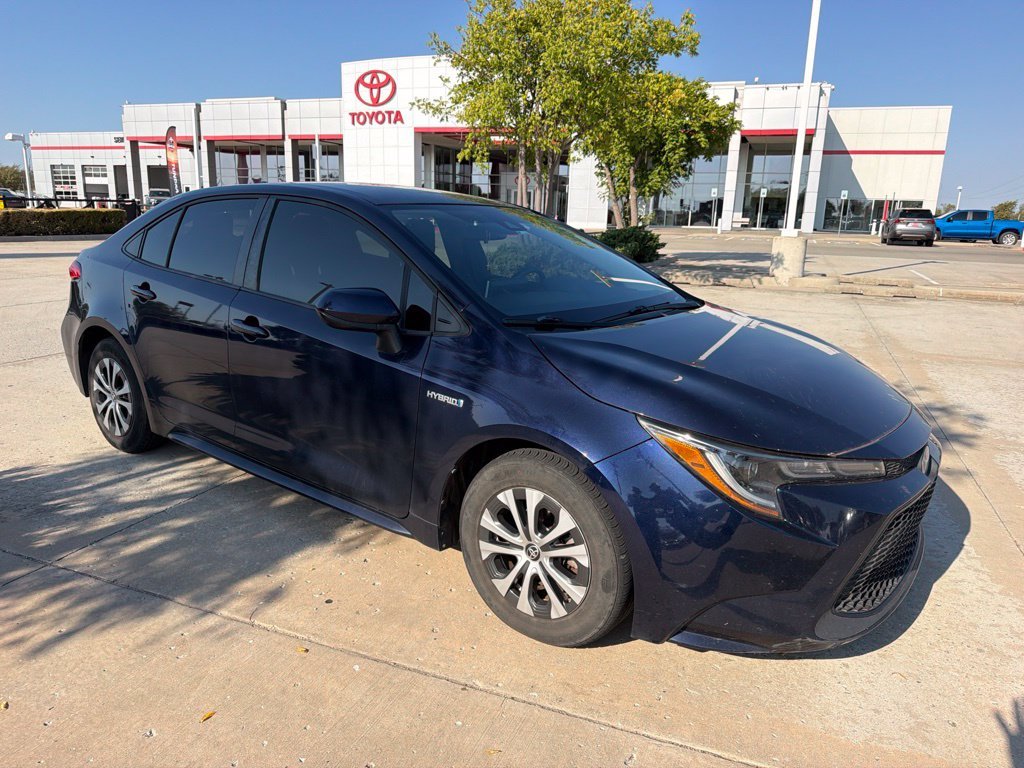 Used 2021 Blue Toyota LE image 4