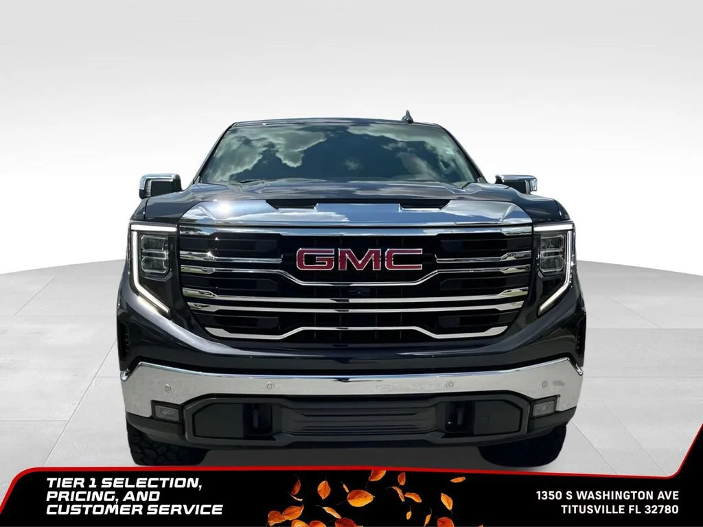 Used 2025 Titanium Rush Metallic GMC SLT image 12