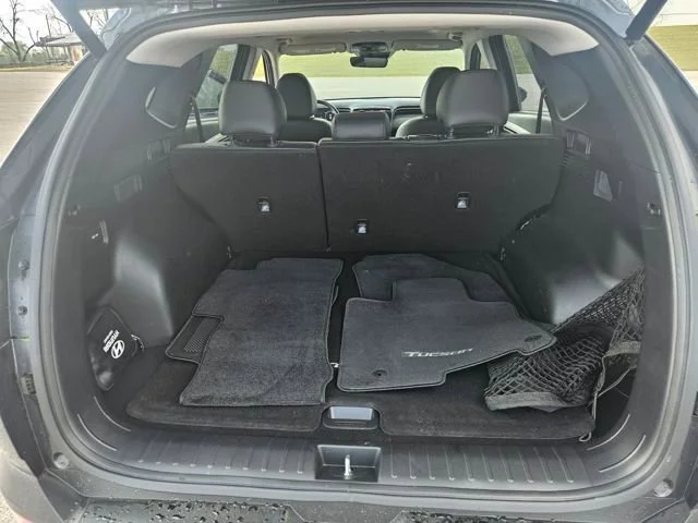 Used 2023 Gray Hyundai SEL image 23