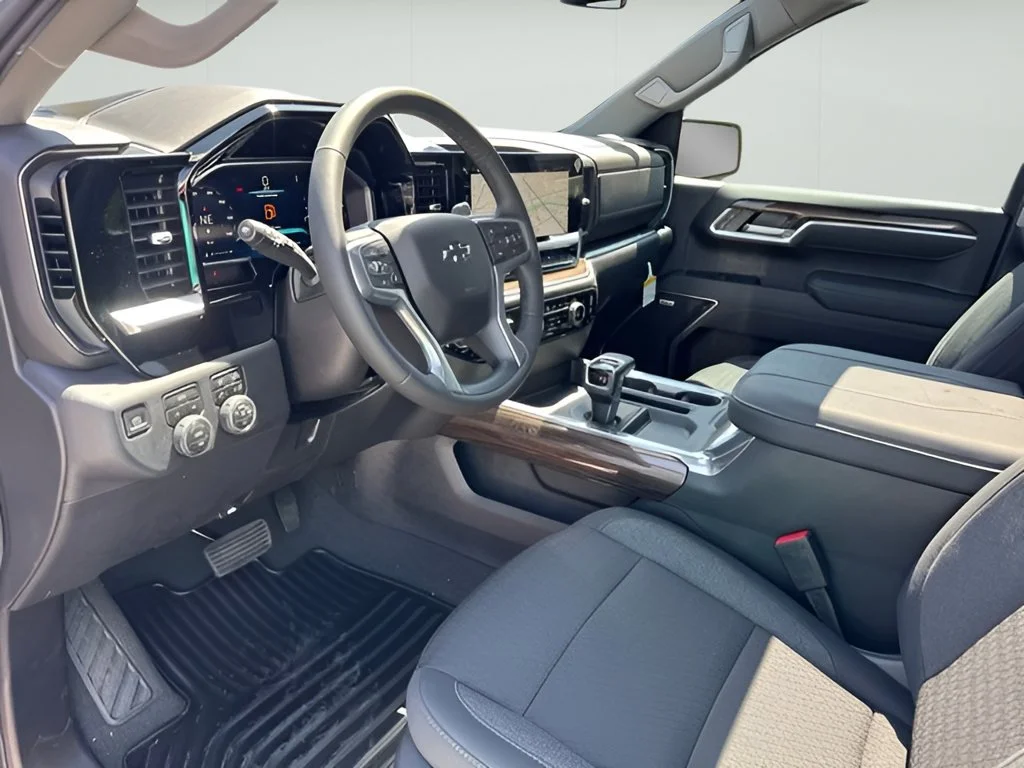 New 2026 White Sands Chevrolet RST image 8