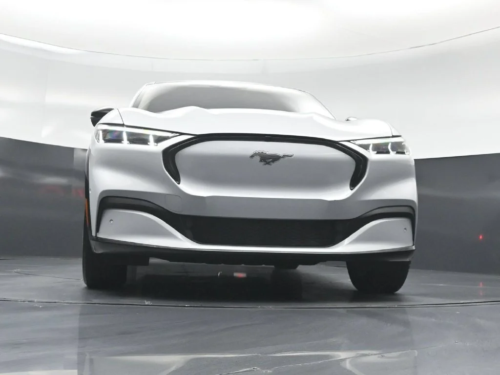 Certified Used 2023 White Ford Premium image 47