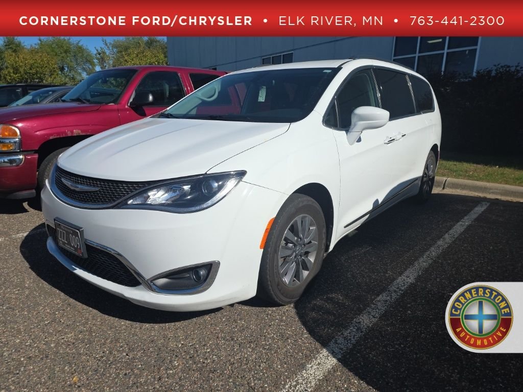 Pre-Owned 2020 Chrysler Pacifica Touring L Plus 4D Passenger Van