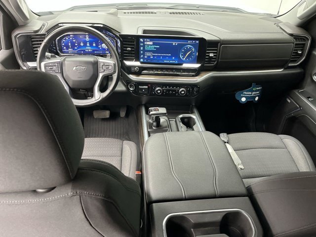 Used 2024 Summit White Chevrolet RST image 4
