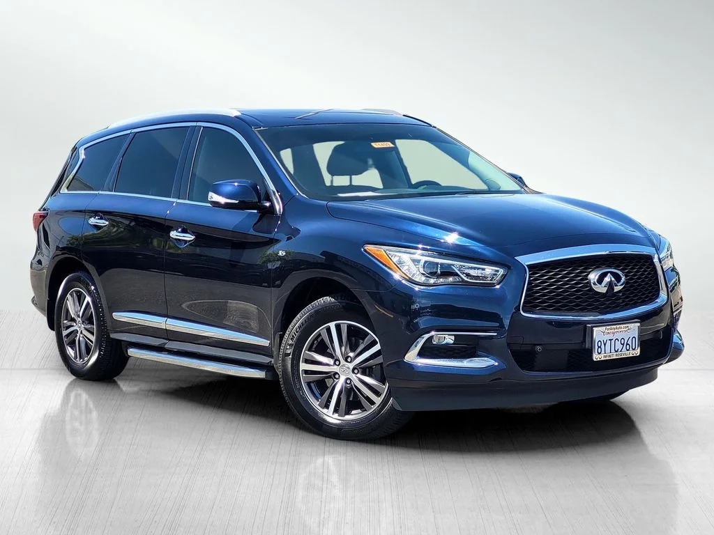 Used 2017 Blue INFINITI Base image 1