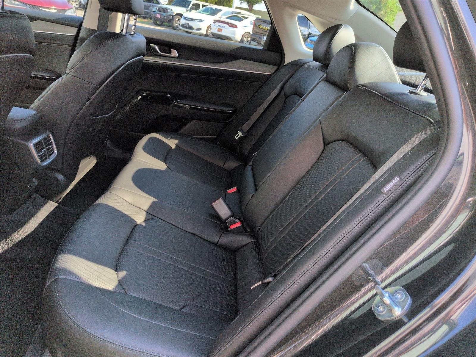 Used 2025 Interstellar Gray Kia EX image 34