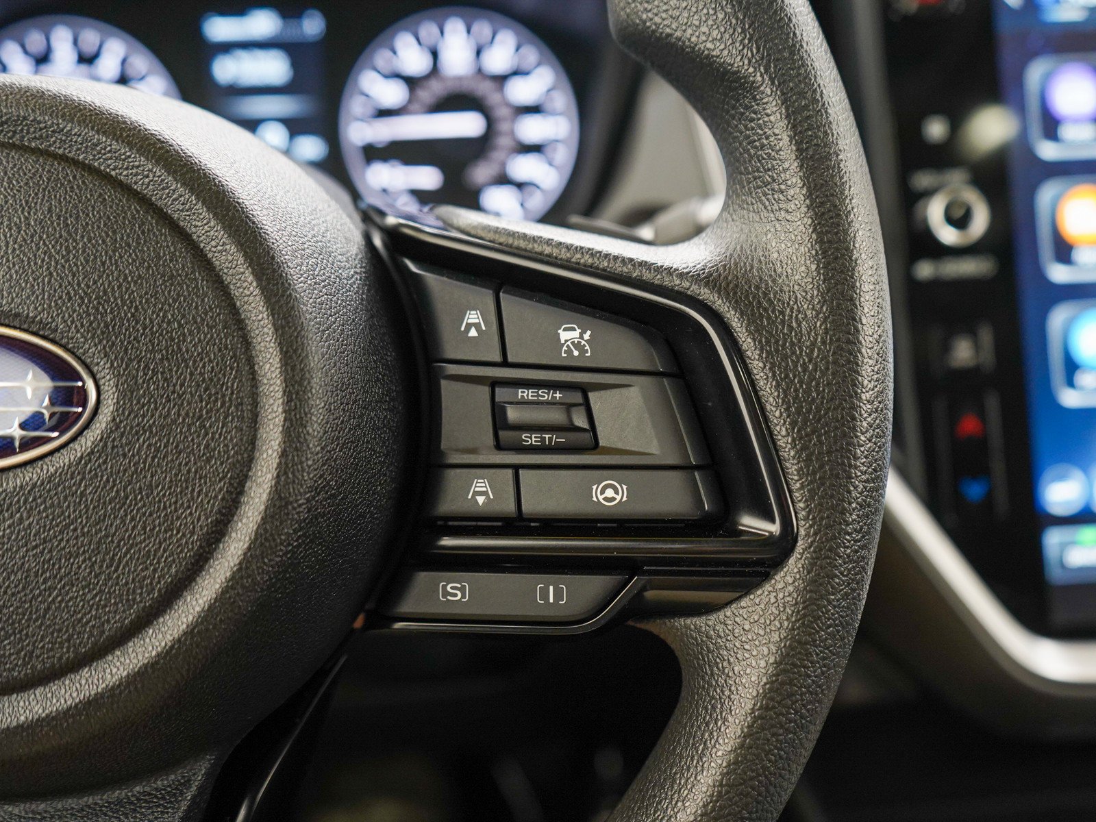 Used 2025 Crystal Black Pearl Subaru Premium image 26