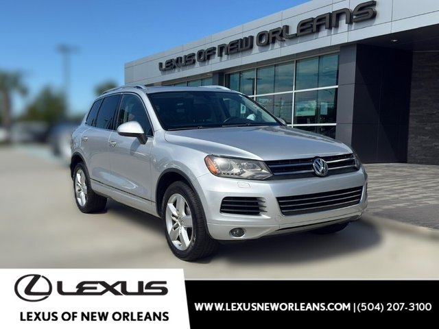 2014 Volkswagen Touareg V6 Sport