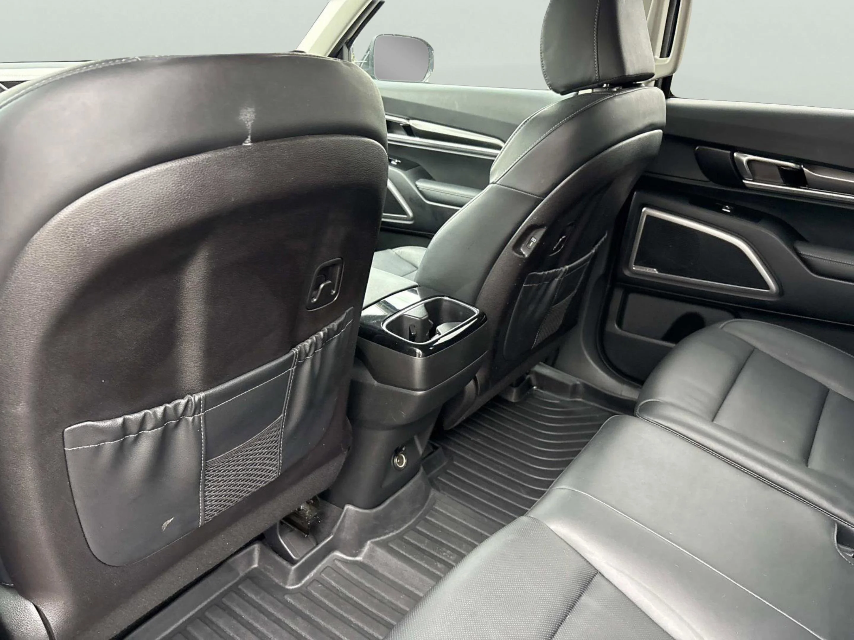 2023 Kia Telluride LX - Photo 16