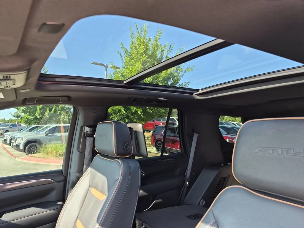 Used 2023 Summit White GMC AT4 image 32